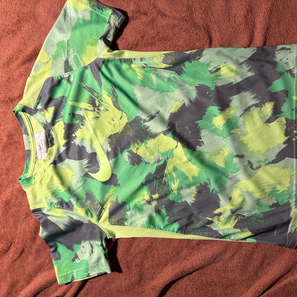 Nike dri-fit canvas T-shirt